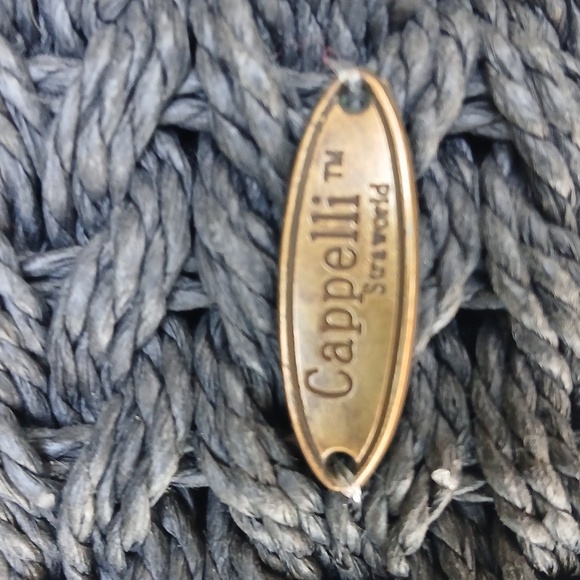 Capelli Straworld Inc Straw Tote Bag With Colorful SHELL Beads Handle Decoration - Picture 4 of 16